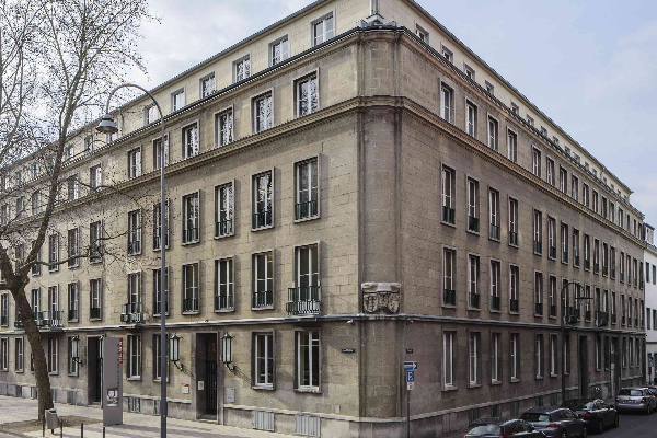 Aussenansicht des EL-DE-Haus Appellhofplatz23-25/Ecke Elisenstraße, 2016 (Foto: Joern Neumann)